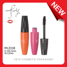 New Fashion Empty Cosmetic Packaging With Brush